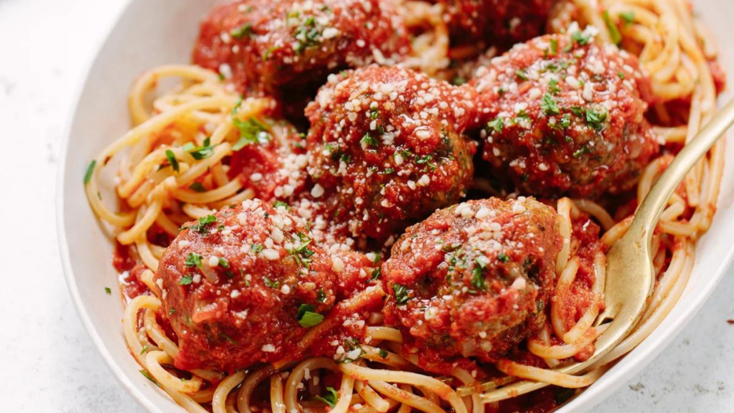 meatball recipes - Family Style Food's Classic Italian Meatballs