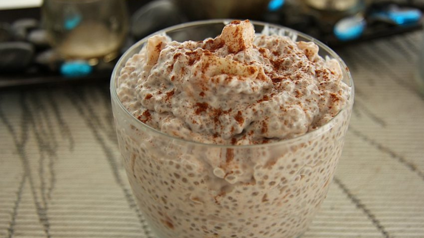 chia pudding recipes - Divalicious Recipes' Apple Cinnamon Chia Pudding