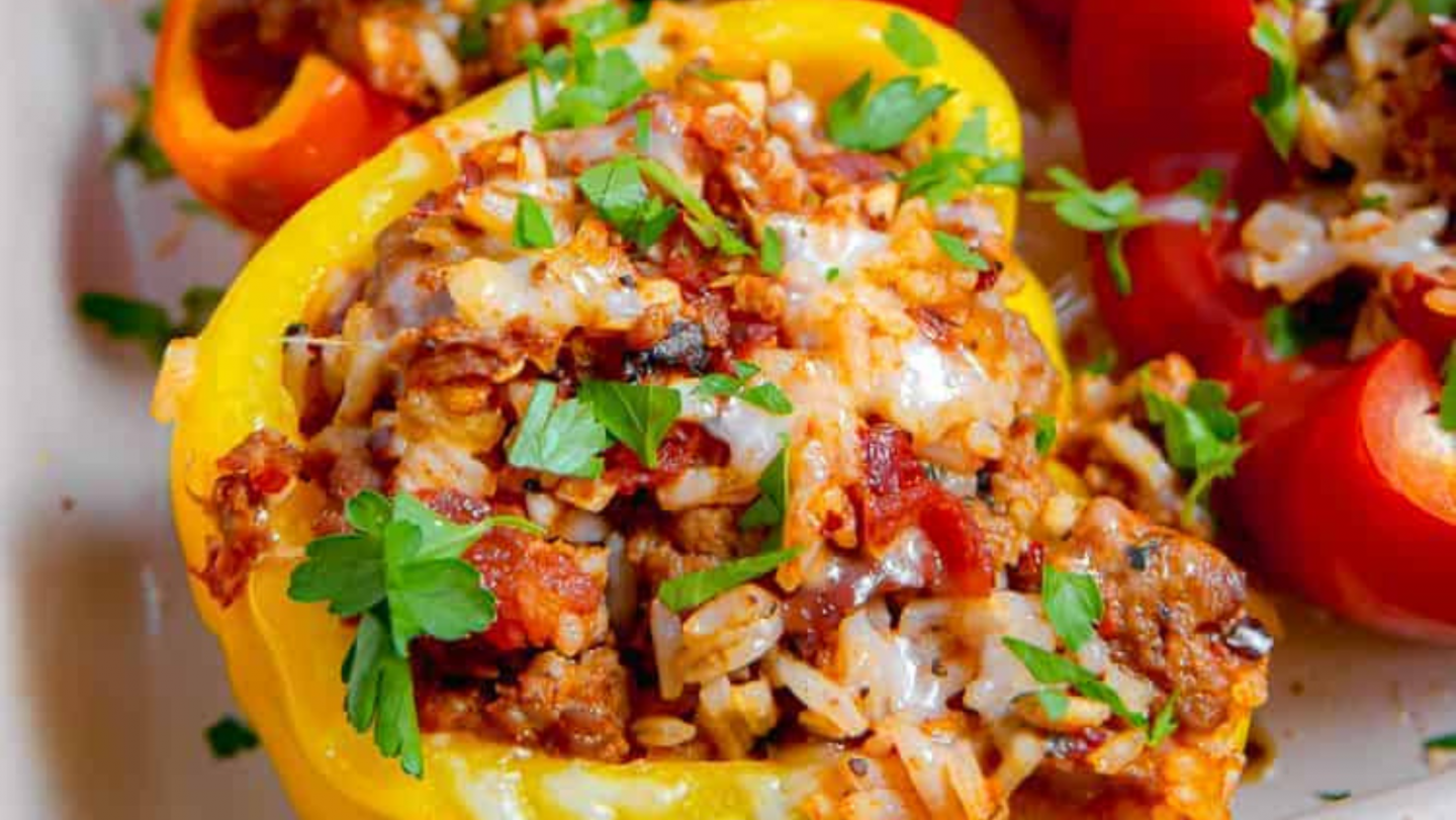 stuffed peppers recipes - girl with the iron cast's spicy stuffed peppers