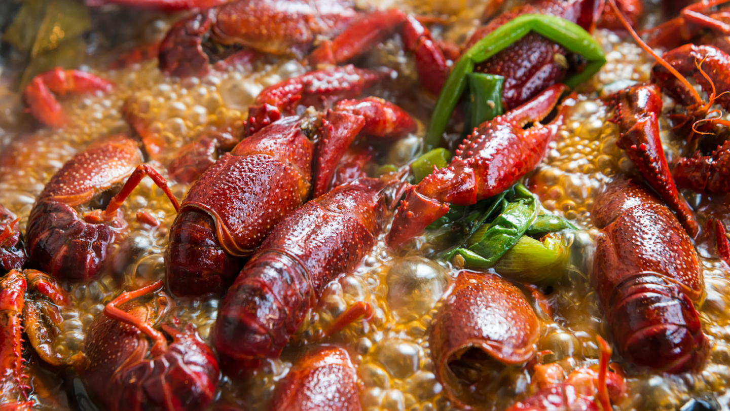 foods in china - spicy crayfish