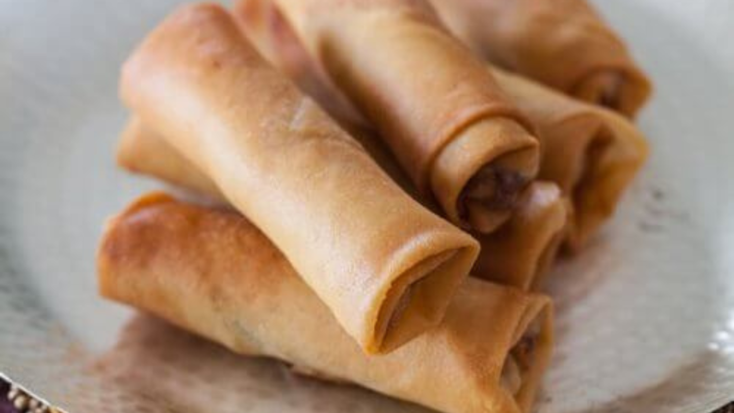 popular foods in china - spring rolls